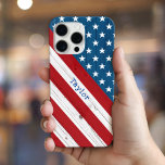 Funda iPhone 16 Pro Max EEUU Patriótico Rústico Estrellas con bandera esta<br><div class="desc">Muestra algunas estrellas y rayas de orgullo en tu país cada vez que usas este estuche de teléfono móvil. Su nombre personalizado sobrepone rayas rústicas, vintage, negrita, gráficas, diagonales rojas y blancas y estrellas blancas sobre fondo de madera de pavimento azul de la bandera estadounidense. Personaliza con tu nombre. ¡Hace...</div>