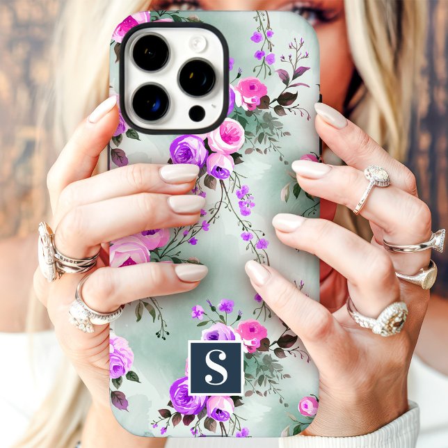 Funda iPhone 16 Pro Max Floral Monograma Rosa y Púrpura (Subido por el creador)