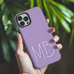 Funda iPhone 16 Pro Max Iniciales de monograma púrpura pálido moderno cont<br><div class="desc">Los Fundas Modern Pale Purple Monograma Iniciales Contemporáneos Phone 16 Pro Max presentan un monograma personalizado de su personalizado en tipografía de escritura moderna. Perfecto para familia y amigos por cumpleaños,  Navidades,  vacaciones,  Día de la Madre,  Día del Padre y más. Diseñado por ©2024 Evco Holidays www.zazzle.com/store/evcoholidays</div>
