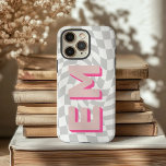 Funda iPhone 16 Pro Max Monograma estético de moda<br><div class="desc">Presentamos el Funda para iPhone 16 Pro Max con un diseño elegante y estético de tablero de ajedrez que eleva el aspecto de tu teléfono. Este funda premium está personalizado con dos iniciales de moda, perfectas para mostrar tu nombre y apellido en un diseño moderno y elegante. El patrón de...</div>