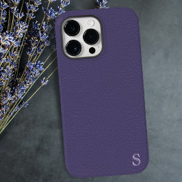 Funda iPhone 16 Pro Max Monograma Faux Purple Leather Look