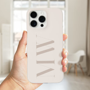 Funda iPhone 16 Pro Max Monograma inicial Minimalista moderno beige