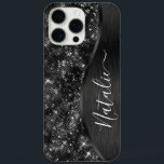 Funda iPhone 16 Pro Max Purpurina negro metálico personalizado<br><div class="desc">Personalice fácilmente este estuche de teléfono con motivos de purpurina metalizado y glamoroso de color negro con su propio nombre personalizado.</div>