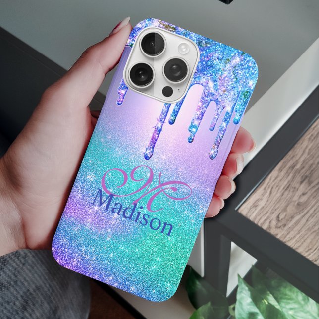 Funda iPhone 16 Pro Moda azul púrpura purpurina laca monograma (Subido por el creador)