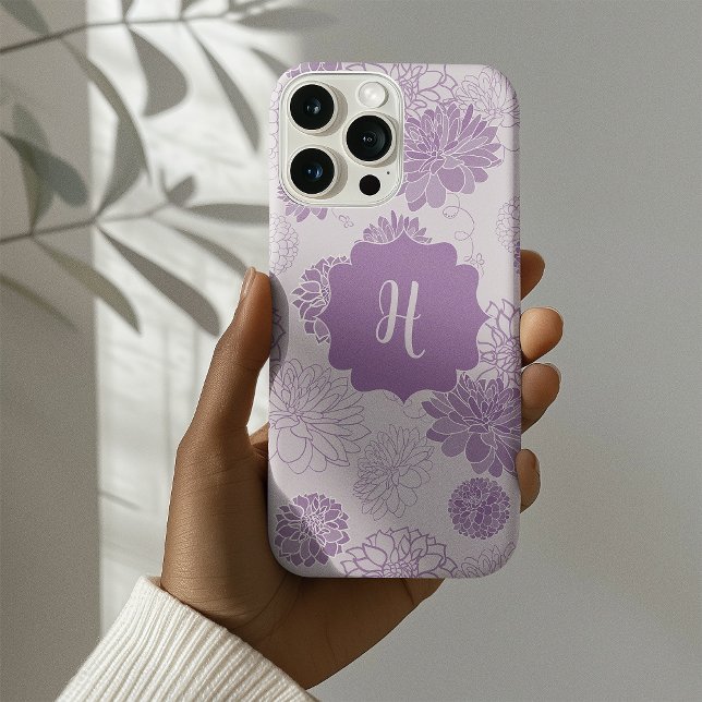 Funda iPhone 16 Pro Morado Monograma Elegante Floral (Subido por el creador)