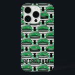 Funda iPhone 16 Pro Patrón de auto clásico de Green Retro Sweet<br><div class="desc">Patrón de coche retro-verde dulce clásico con nombre o cita corta</div>