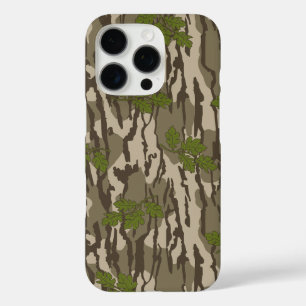 Funda iPhone 16 Pro patrón de hoja de roble camuflaje de tierras bajas