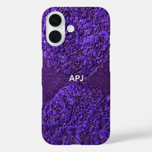 Funda iPhone 16 Resumen de Feminación Blanca Púrpura Inicial Monog