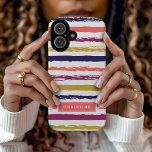 Funda iPhone 16 Resumen de las franjas pintadas Monograma<br><div class="desc">Elegante estuche de teléfono personalizado personalizado con tu primer monograma,  nombre u otro texto personalizado sobre un lindo patrón de fondo a la moda. Haga clic en Personalizar para agregar su propio texto y fotos y crear uno único de un diseño funda de tipo!</div>