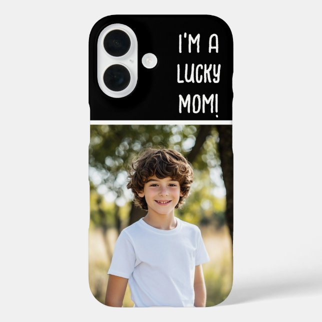 Funda iPhone 16 Soy una foto de mamá afortunada (Reverso )