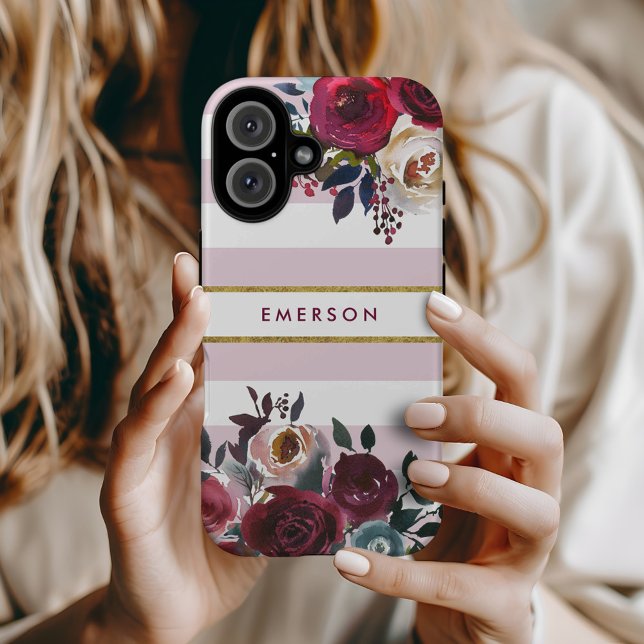 Funda iPhone 16 Tiras florales de boho rosa y turbio Monograma (Subido por el creador)