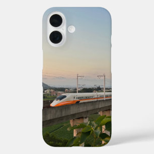 Funda iPhone 16 Treno de alta velocidad al atardecer: Paisaje ferr