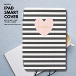 Funda mini para iPad de banda de amor rosa de Rubo<br><div class="desc">Rubor Pink Cute Love Heart Stripe iPad Mini Funda Haz que esta moda cubra la tuya y la personalizes con tu nombre (en un color de latón/dorado).</div>