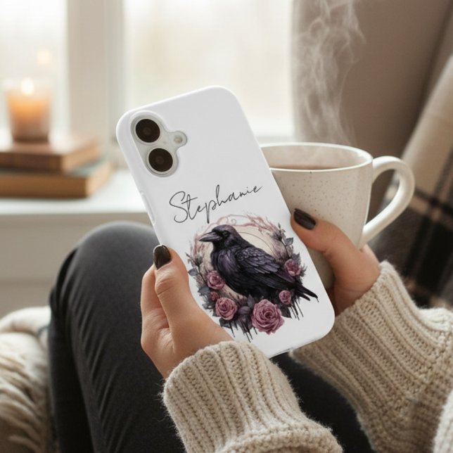 Funda Para iPhone 16 Gothic Raven & Roses – Personalized Romantic (Gothic Raven & Roses – Personalized Romantic IPhone case)
