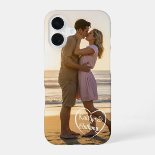 Funda Para iPhone 16 Nombres de Fotos de Corazón de Amor de Pareja