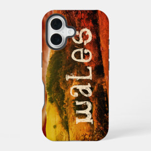 Funda Para iPhone 16 Pennant Valley Wales Landscape Hills