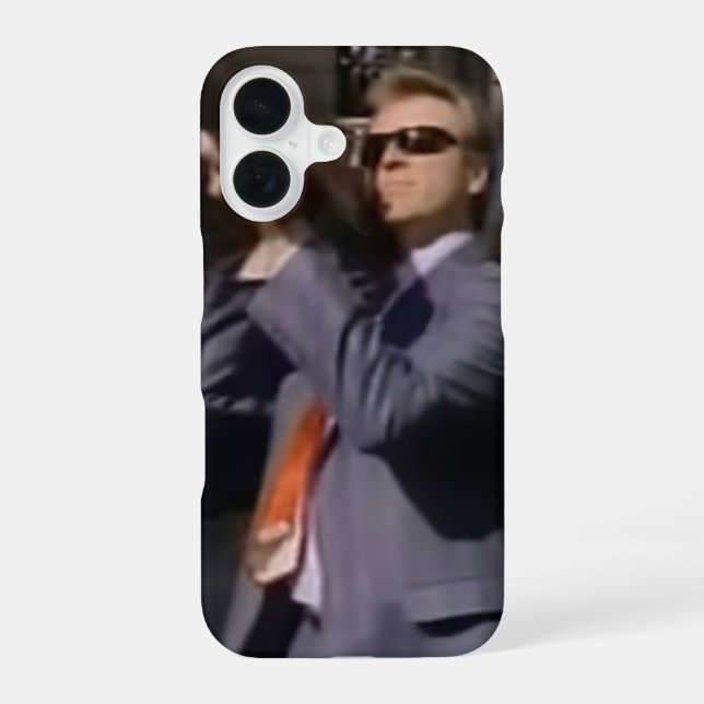 Funda Para iPhone 16 Rocket Hombmer Sledge Shoot iPhone 16 (Reverso )