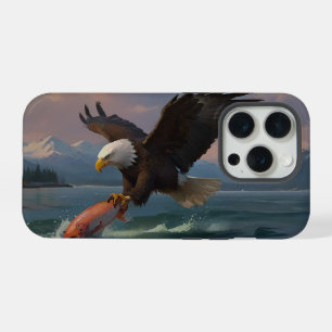 Águila calva captura un salmón al atardecer