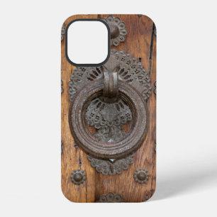 Funda Para iPhone 12 Aldaba de metal medieval en puerta de madera vieja