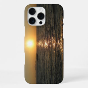 Funda Para iPhone 16 Pro Max Atardecer en la playa de Naklua .. Pattaya, Chonbu