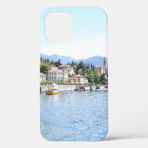 Funda Para iPhone 12 BARCA AMARILLA ATracada CERCA DEL EDIFICIO