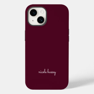 Funda Para iPhone 14 Burgundy Script    Monograma Moderno y Elegante