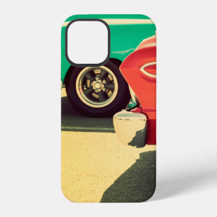 Funda Para iPhone 12 Coches clásicos aparcados en una hilera de coches,