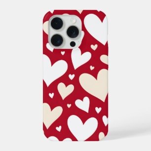 Corazones blancos y crema sobre rojo intenso