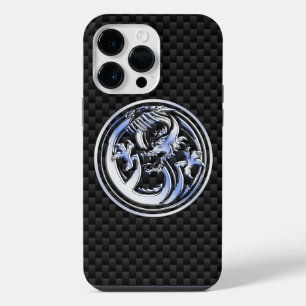 Funda Para iPhone 14 Pro Max Cresta de Dragón Chrome sobre Fibra de Carbono