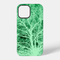 Estuche para iPhone de silueta verde de árbol Fund