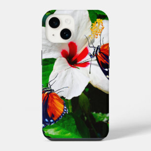 Funda Para iPhone 14 Flor de Hibiscus con 2 mariposas tigre de largo