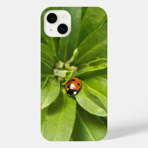 Funda Para iPhone 14 Plus Ladybug en Flores