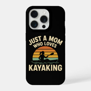 Mamá en kayak en puesta de sol retro - Mamás al ai