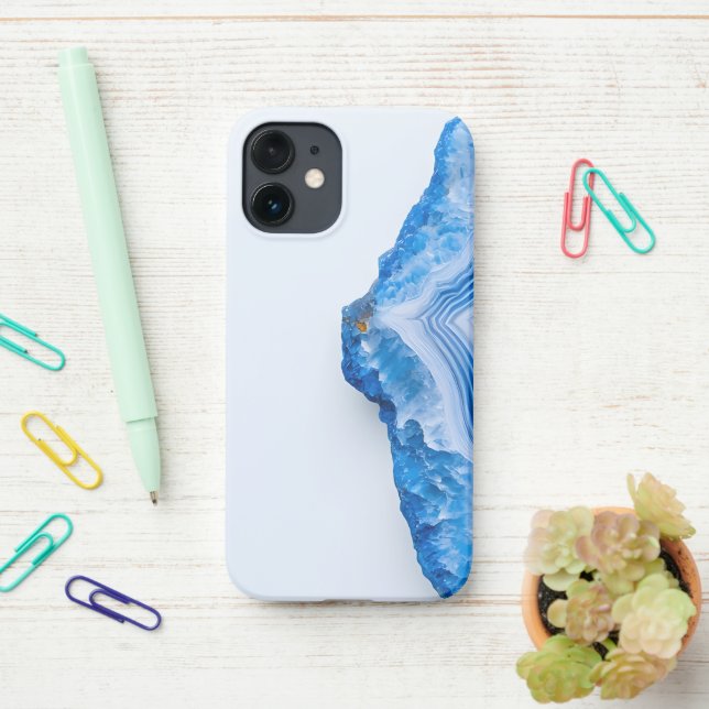 Funda Para iPhone Modern Stone Dusty Blue Marble (En el escritorio)