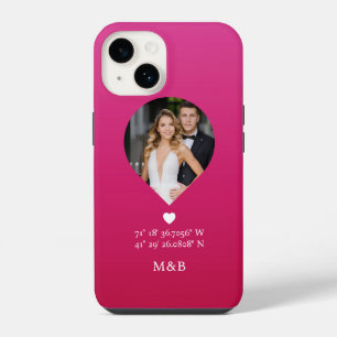 Funda Para iPhone 14 Monograma de Foto Corazón Romántico Coordenadas Mo