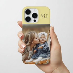 Funda Para iPhone 16 Pro Monograma Moderno 1 Foto Amarillo Suave