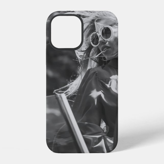 Funda Para iPhone Mujer hermosa en auto convertible (Reverso )