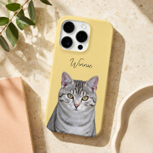 Funda Para iPhone 16 Pro Nombre de gato moderno en amarillo dorado Foto y g
