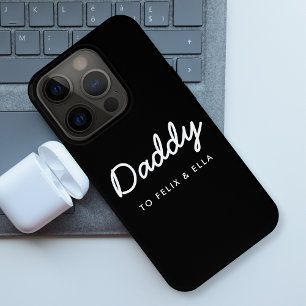 Papi Niños modernos nombran el Día del Padre Neg