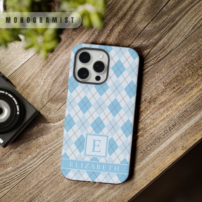 Funda Para iPhone Patrón de arglos azul brillante suave y claro del  (Customizable Light Soft Bright Blue Argyle Pattern iPhone Case)