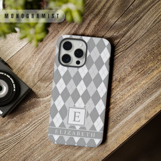 Funda Para iPhone Patrón de arglos gris oscuro de luz blanca persona (Customizable White Light Dark Grey Argyle Pattern iPhone Case)