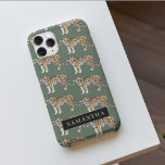 Funda Para iPhone 11Pro Max Patrón de tigres de acuarela verde tropical con no<br><div class="desc">"Adúmbrense en la elegancia salvaje de la naturaleza con nuestro patrón de tigres de acuarela verde tropical. Cada elemento con este diseño cautivador encapsula el espíritu vibrante de la jungla, mezclando exuberante vegetación con la majestuosa presencia de tigres. Ya sea que esté decorando sus necesidades diarias o mejorando la decoración...</div>