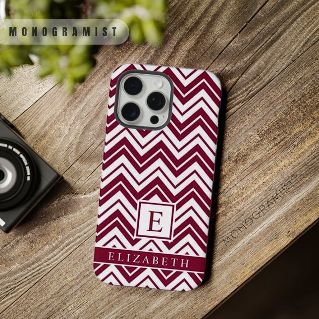 Funda Para iPhone Personalizable Marrón Rojo Oscuro Chevron Blanco R (Customizable Red Maroon Dark Pink White Chevron iPhone Case)