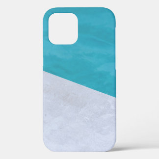 Funda Para iPhone 12 Piso gris vacío junto a la piscina