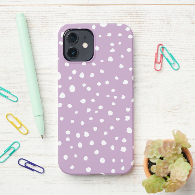 Funda Para iPhone Puntos Dalmatianos Lilac, Puntos Dalmatianos, Dota (En el escritorio)