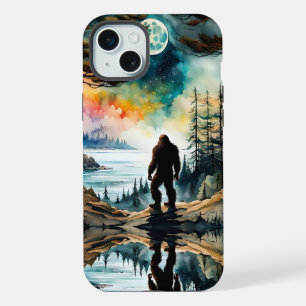 Sasquatch de pie en la cresta que domina el océano