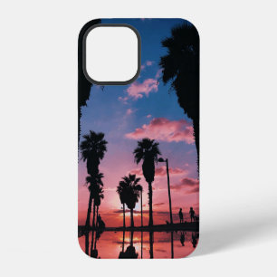 Funda Para iPhone 12 Silueta de árbol bajo cielo nublado
