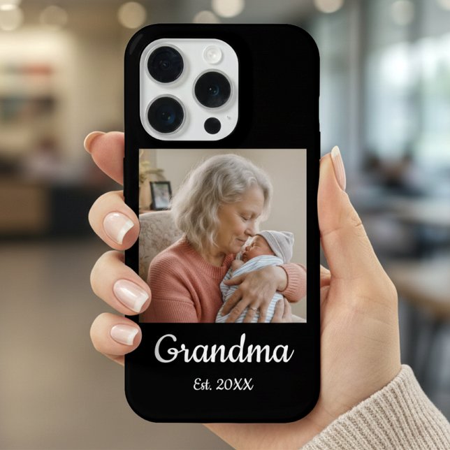 Funda Para iPhone Simple Script Grandma Est.Photo Year Phone Case (Subido por el creador)