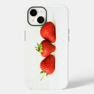Funda Para iPhone 14 Tres fresas sobre el iphcnm blanco