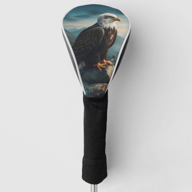 Funda Para Palo De Golf Águila encaramada en terreno rocoso (Anverso)